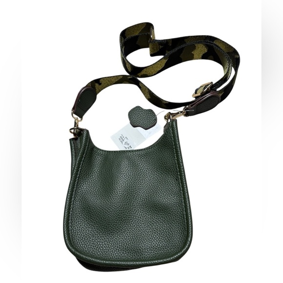 Green Faux Leather Crossbody Bag with Camo Strap - Picture 2 of 2